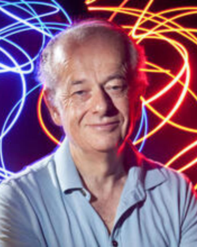 Prof. Capasso Headshot